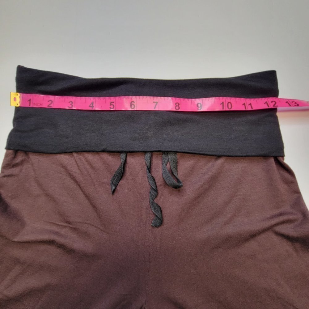 Brown and Black Slimming Flare Pants - One Size Fits Most - Picture 6 of 13